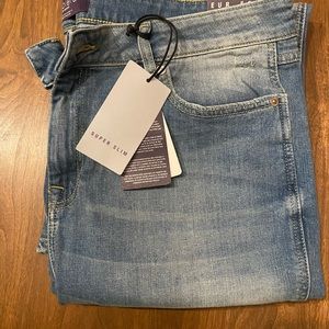 Violetta by Mango slim distressed jeans